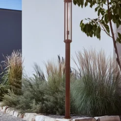 Lucande buitenlamp Alivaro, roestkleurig, 220 cm, E27, IP65