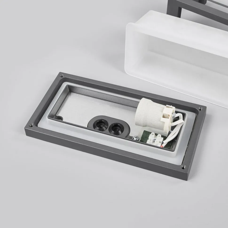 Lucande buitenwandlamp Aurelien, metaal, 12,5cm, strip