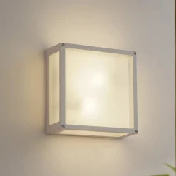 Lucande buitenwandlamp Aurelien, wit, sensor, 25 x 25 cm