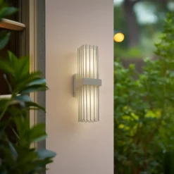 Lucande buitenwandlamp Chandan, 42 cm, wit, metaal, IP54