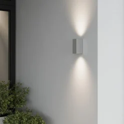 Lucande buitenwandlamp Tavi, 15 cm, zilver, Bridgelux LED