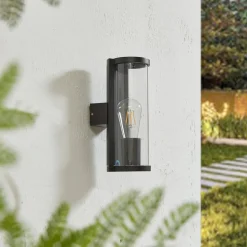 Lucande buitenwandlamp Zanta, hoogte 28,2 cm, IP65, zwart