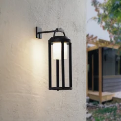 Lucande 2-in-1 LED lamp op zonne-energie Tilena, zwart, rond, aluminium