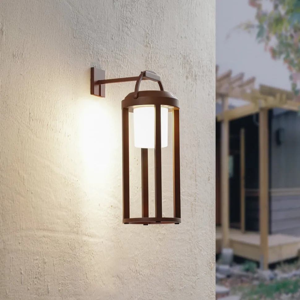 Lucande 2-in-1 LED wandlamp op zonne-energie Tilena, roest, rond, aluminium