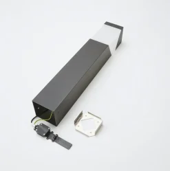 Lucande Kiran sokkellamp, 60 cm, grijs, metaal, IP44, E27