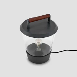 Lucande Larkyn tafellamp, buitendecoratie