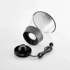 Lucande Larkyn tafellamp, buitendecoratie