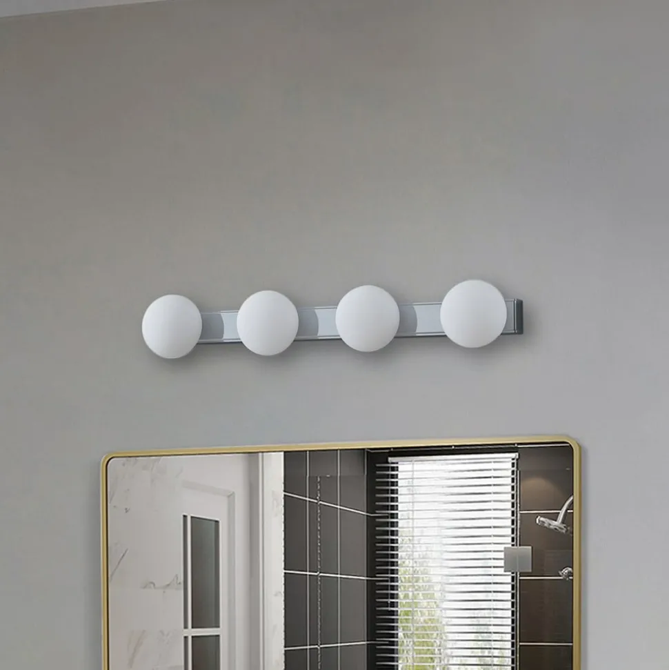 Lucande LED badkamer wandlamp Myrra, chroom, glas, 60 cm, IP44