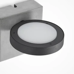 Lucande LED buiten wandlamp Belna, beton, sensor, IP54