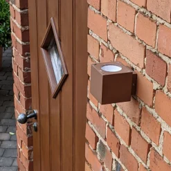 Lucande LED buiten wandlamp Jarno, roest, metaal, 9cm