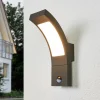 Lucande LED buiten wandlamp Juvia, sensor, 27 cm, grijs, IP54
