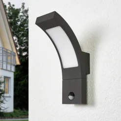 Lucande LED buiten wandlamp Juvia, sensor, 27 cm, grijs, IP54