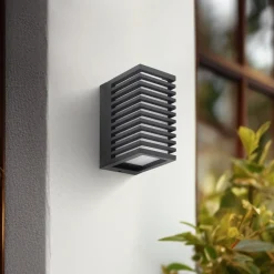 Lucande LED buitenwandlamp Ariza, zwart, aluminium