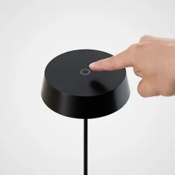 Lucande LED oplaadbare tafellamp Tibia, zwart, aluminium, USB, IP54