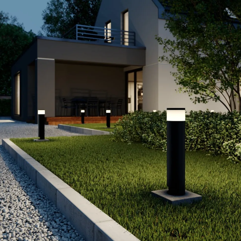 Lucande LED sokkellamp Corban, grijs, deur, stopcontacten, IP44