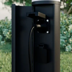 Lucande LED sokkellamp Corban, grijs, deur, stopcontacten, IP44