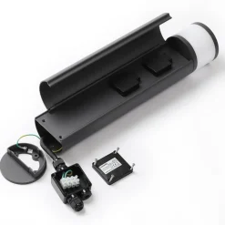 Lucande LED sokkellamp Corban, grijs, deur, stopcontacten, IP44