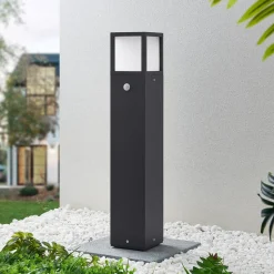 Lucande LED tuinpadverlichting Dewari, bewegingsmelder, 65 cm, IP54