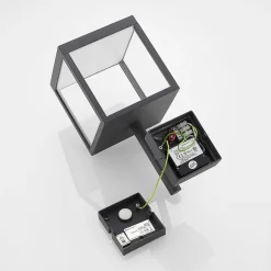 Lucande LED wandlamp Cube, antraciet, glas, 37cm, IP54