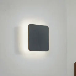 Lucande LED wandlamp Elrik, zwart, 22 cm hoog, metaal