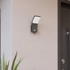 Lucande LED wandlamp Timm, sensor, 20cm, antraciet, IP54