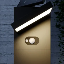 Lucande LED-zonnegolflamp Silvan, 100cm, sensor, antraciet