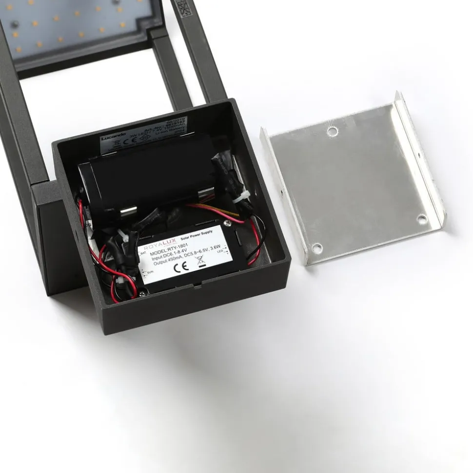 Lucande Timeo LED-buitenwandlamp op zonne-energie