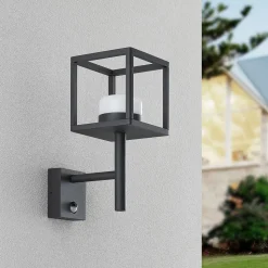 Lucande Timio buitenwandlamp, uplight, sensor, GX53, IP44