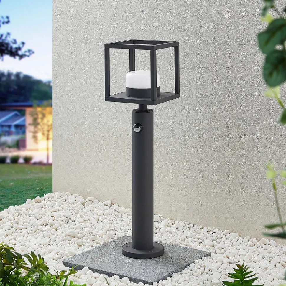 Lucande Timio tuinpadverlichting, 60cm, bewegingsmelder, GX53, IP44