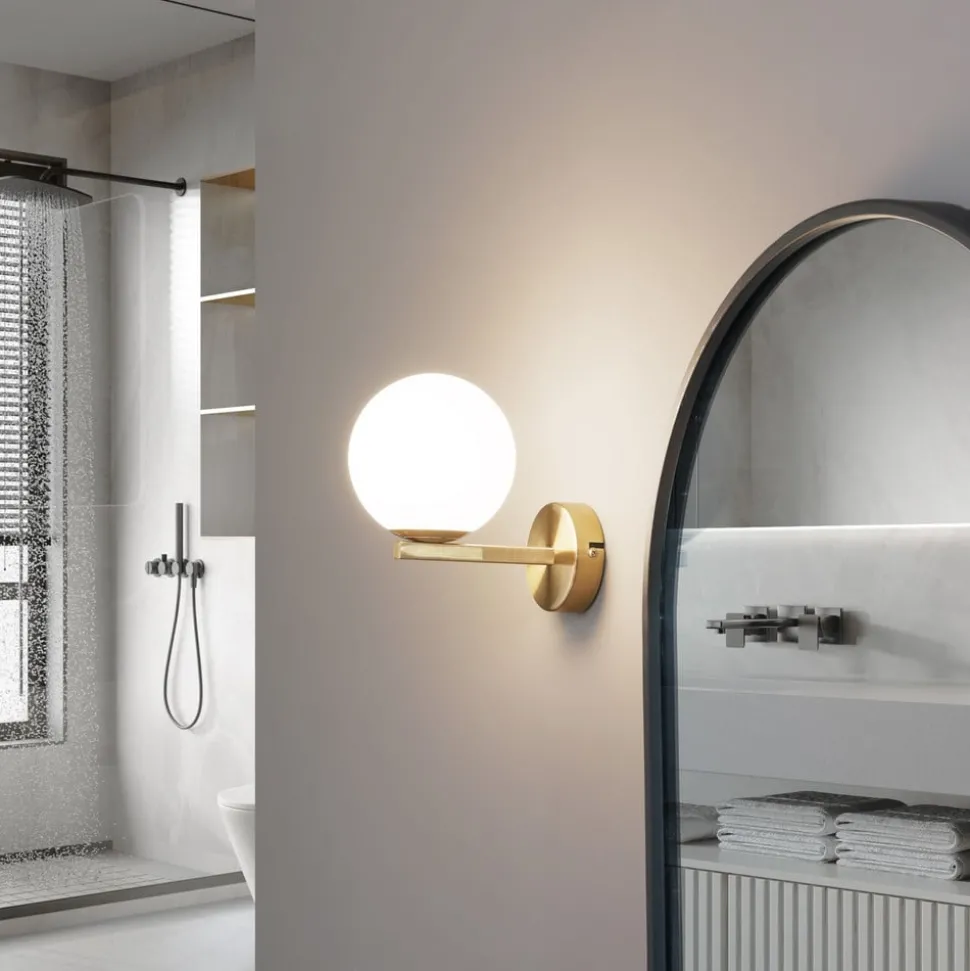 Lucande wandlamp Bidolo, messingkleurig, glas, 12 cm, IP44