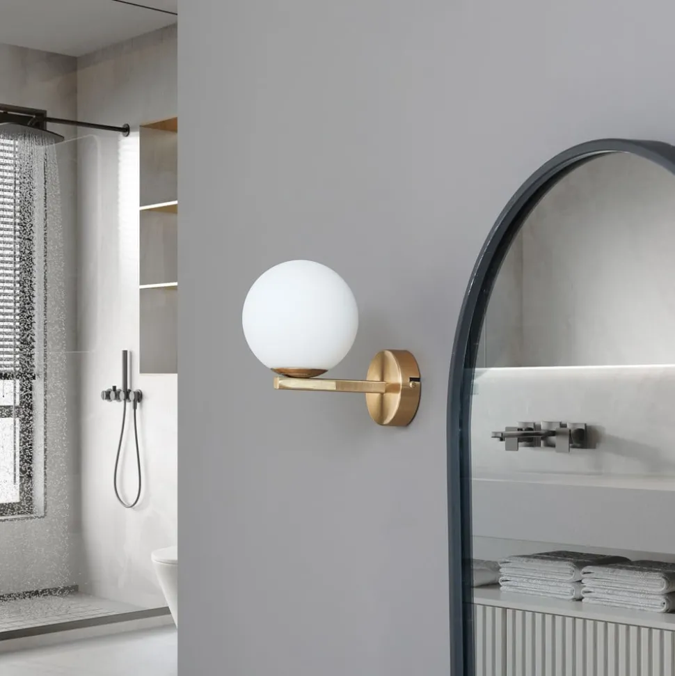 Lucande wandlamp Bidolo, messingkleurig, glas, 12 cm, IP44