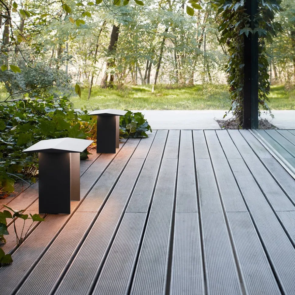 Luceplan Fienile LED sokkellamp 32cm donkergrijs