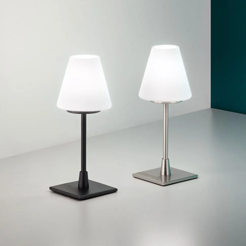 Lucy LED tafellamp met touchdimmer, chroom