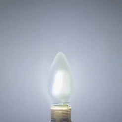 LUUMR Slimme kaarslamp E14 4,2 W mat CCT Tuya WLAN