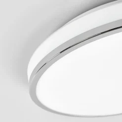 Lyss - LED badkamer plafondlamp met chromen rand