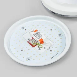 Lyss - LED badkamer plafondlamp met chromen rand