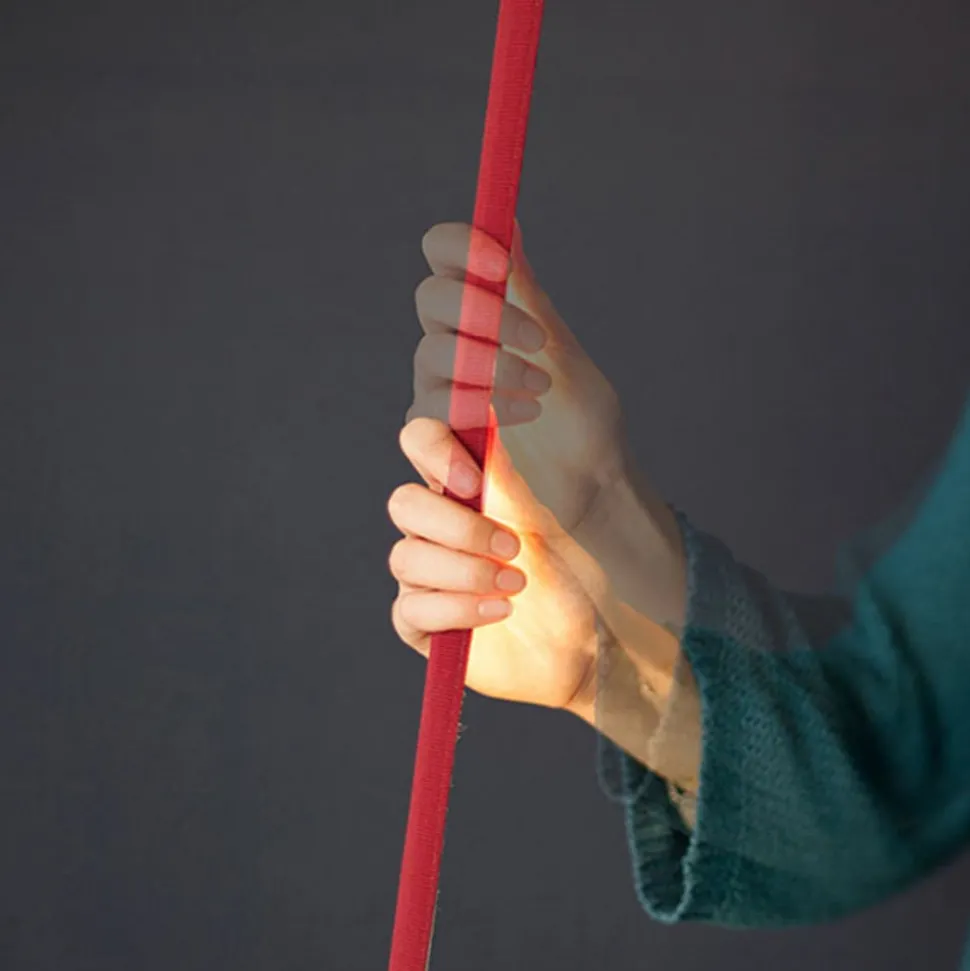 Martinelli Luce Elastica vloerlamp als band, rood