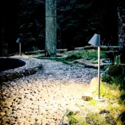 Megatron Gartia kap buitenlamp aardspies