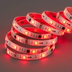 Met 164 lichtfuncties - 500 cm RGB LED-strip Mo