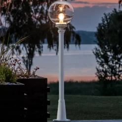 Met heldere bol - Tuinpadverlichting Linus wit