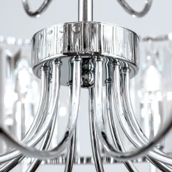 Met K9 kristallen bezette kroonluchter Gstaad