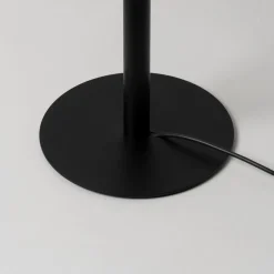 Milan Peak Lane LED vloerlamp zwart 130 cm