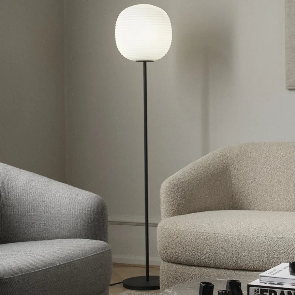 New Works Lantern Medium vloerlamp, hoogte 150cm