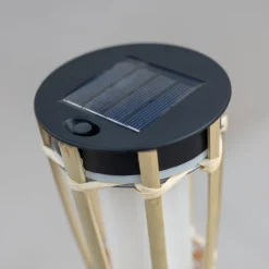 Newgarden Hiama LED tuinlamp op zonne-energie gemaakt van bamboe