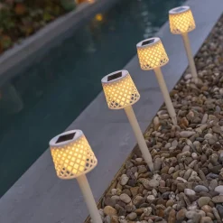 Newgarden LED lamp op zonne-energie Gretita, wit, grondspies, set van 4
