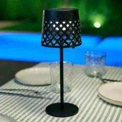 Newgarden LED tafellamp Gretita, zwart, metaal