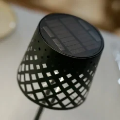 Newgarden LED tafellamp Gretita, zwart, metaal