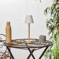 Newgarden Lola Slim LED tafellamp accu, messing