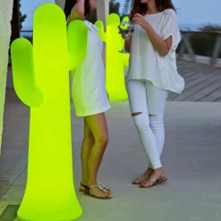 Newgarden Pancho vloerlamp, limoengroen