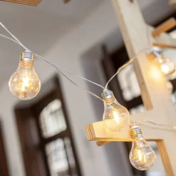 Newgarden Stella LED solarlichtketting, 2.700 K